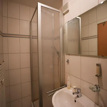Familienappartement Roswitha Mit Pool Und Sauna Freyung